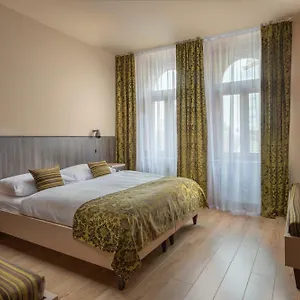 Otel Superior